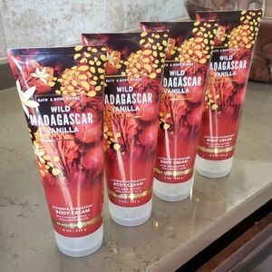 ***SOLD***Bath & Body Works Wild Madagascar Vanilla Body Cream